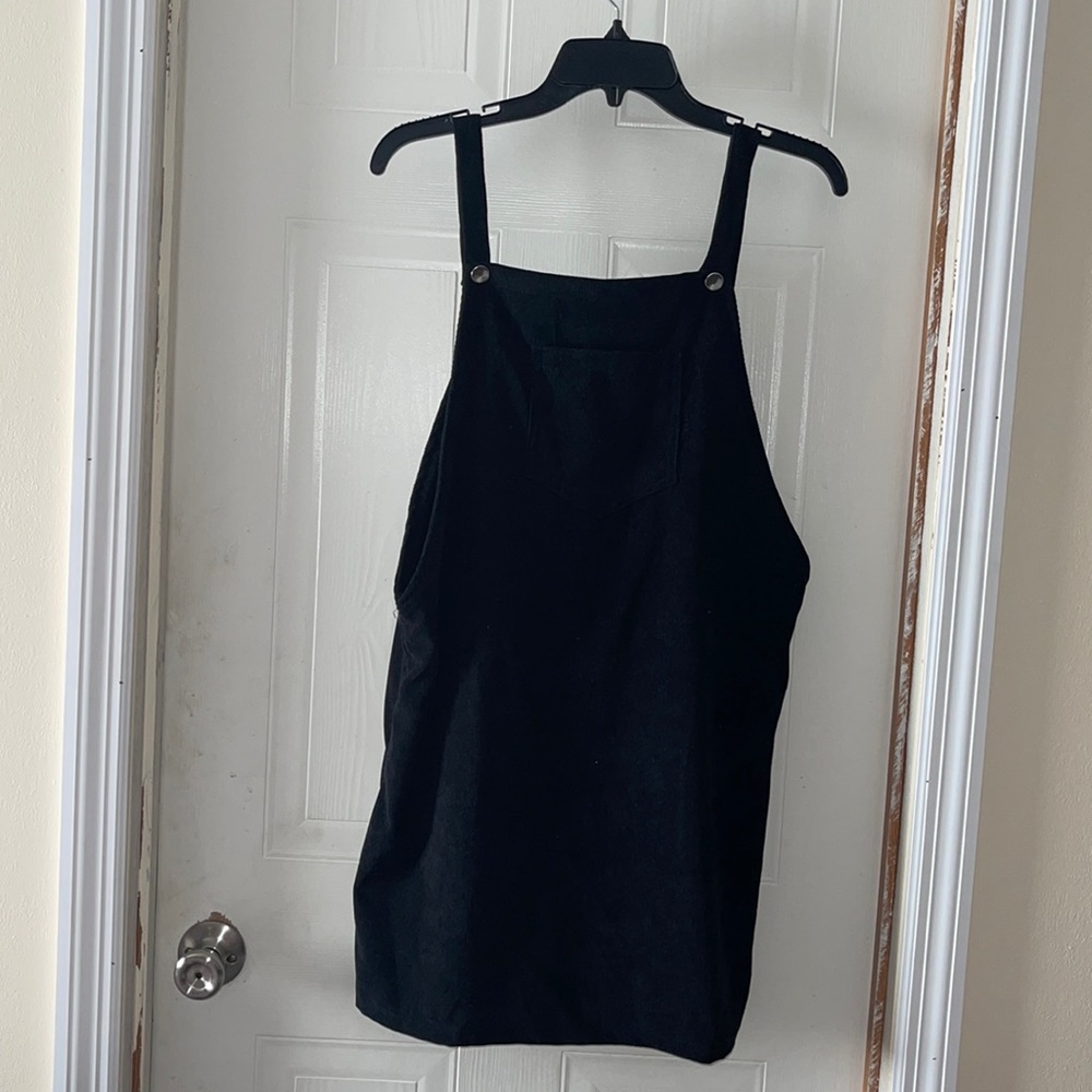Front pocket black romper (pregnancy dress)